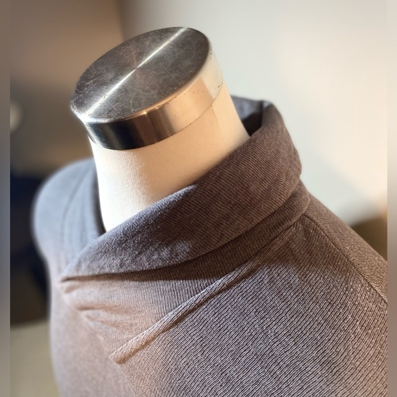 Splendid Mills - Cowl Neck Sweater - L - Picture 2 of 3